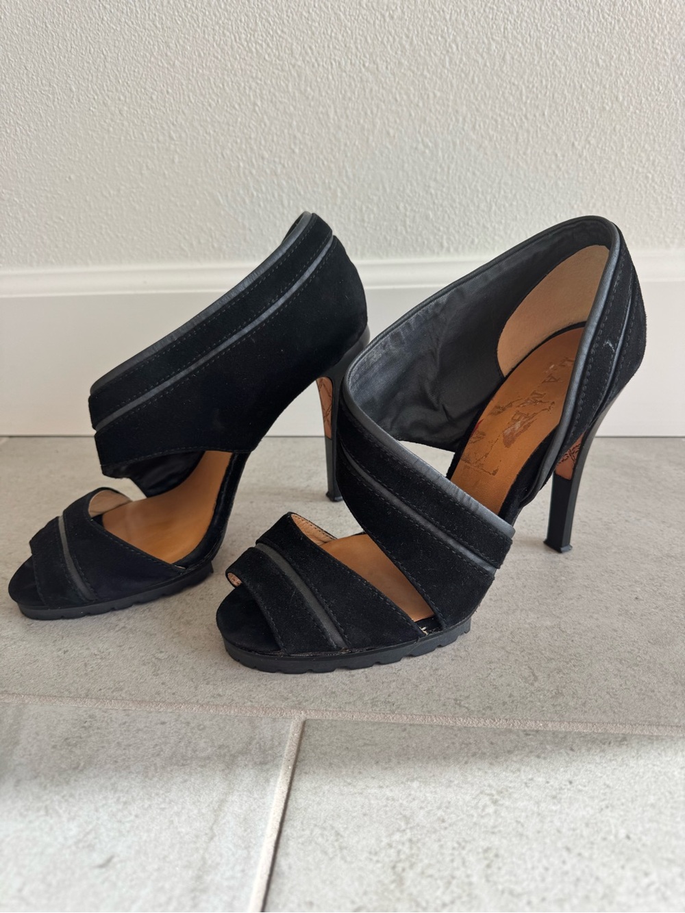 L.A.M.B. Black Open-Toe Strappy High Heel Sandals - Picture 3 of 4